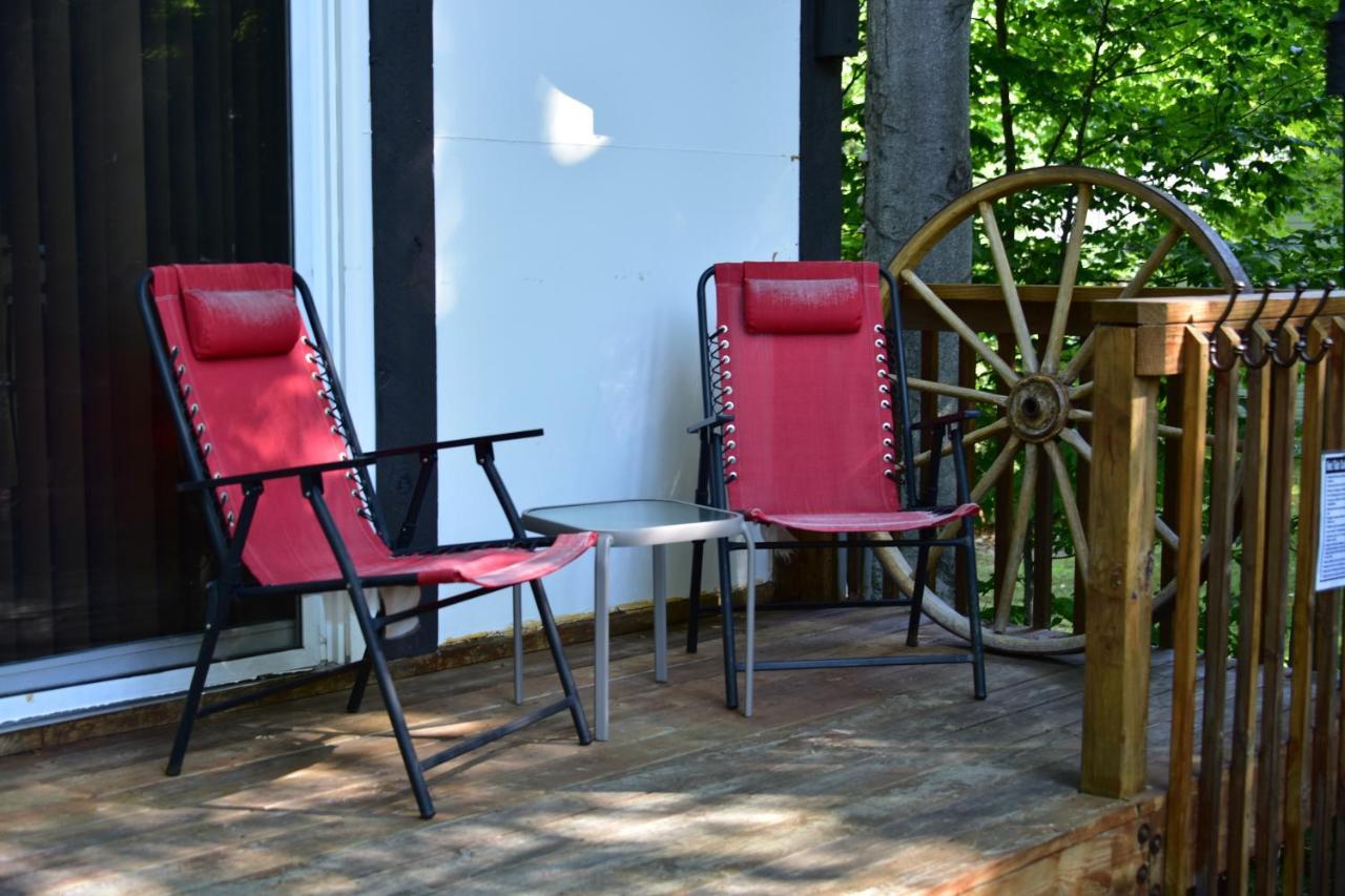 Quiet And Comfy 3Bed/2Bath - Chalet With Hot Tub. Cedar Exterior photo